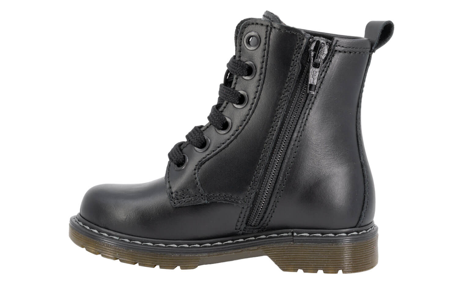 841855-marty-black-2
