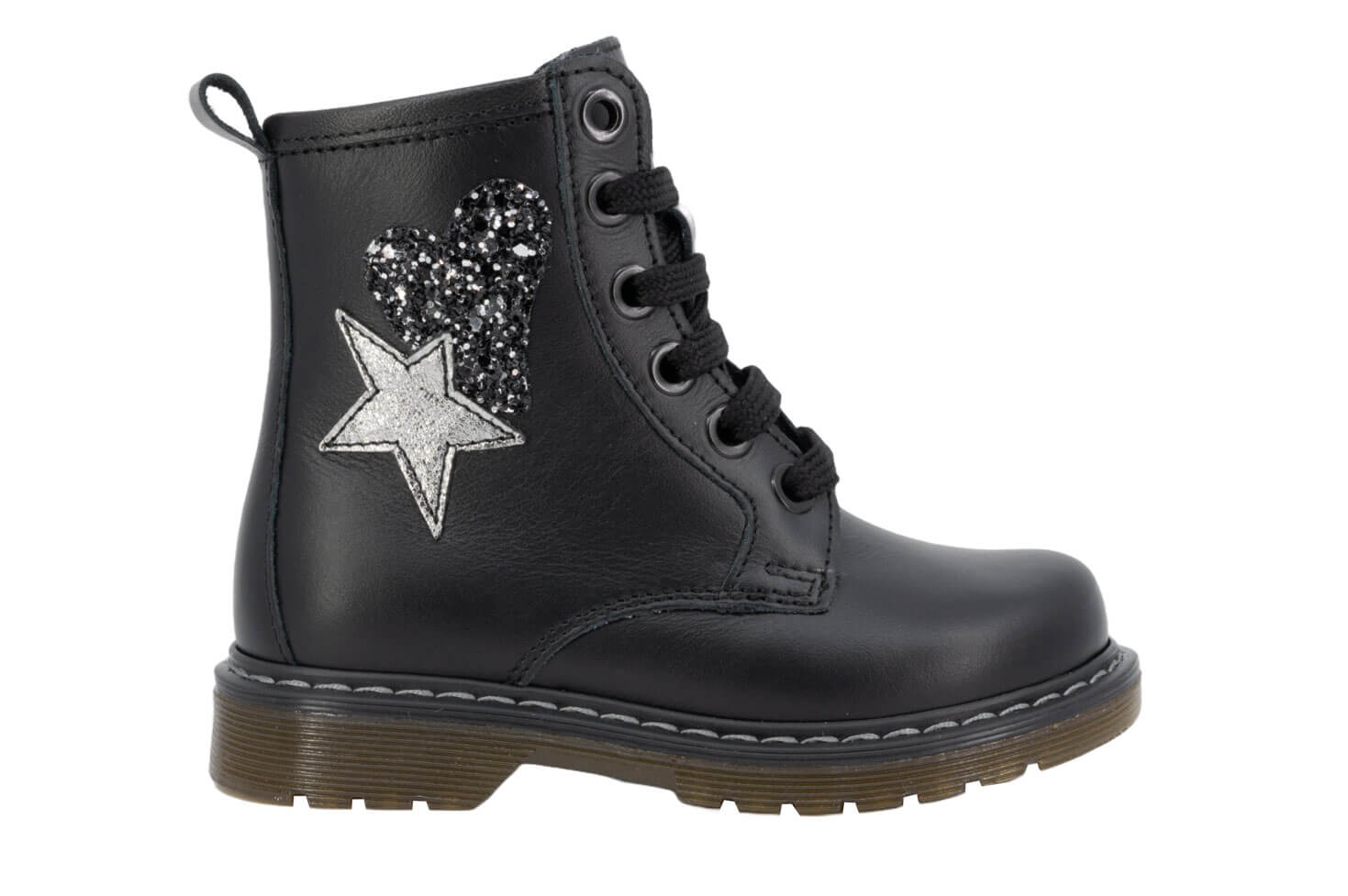 851875-marty-black