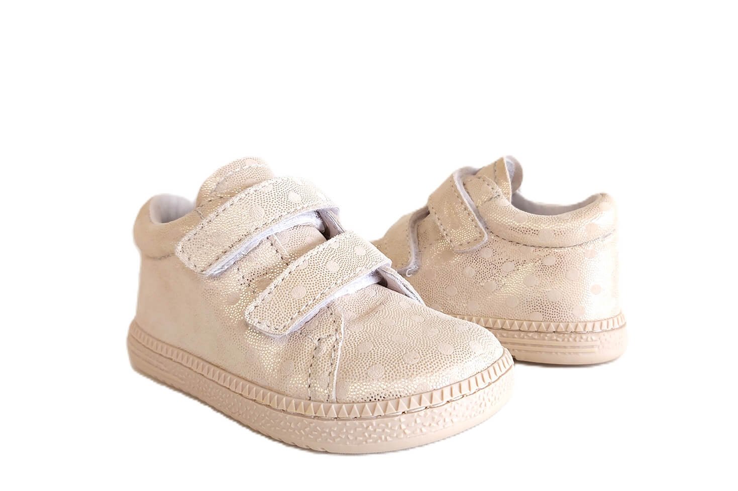 26650-beige-drops-barefoot-1